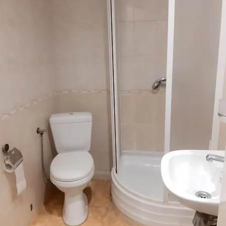 Guest house кімнати поруч з автовокзалом *
